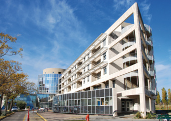 CONJUGUER INNOVATION TECHNOLOGIQUE ET INNOVATION SOCIALE CONJUGUER INNOVATION TECHNOLOGIQUE ET INNOVATION SOCIALE