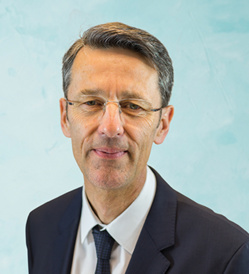 Jean-François Lefebvre, Directeur Général du au CHU de Limoges Jean-François Lefebvre, Directeur Général du au CHU de Limoges