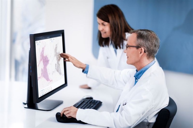 La pathologie numérique bientôt utilisée pour les diagnostics de routine à Genève