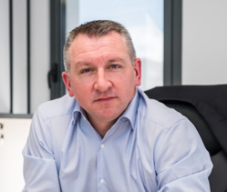 Pierre-Yves ANDRÉ, PDG et fondateur de WELIOM. Pierre-Yves ANDRÉ, PDG et fondateur de WELIOM.