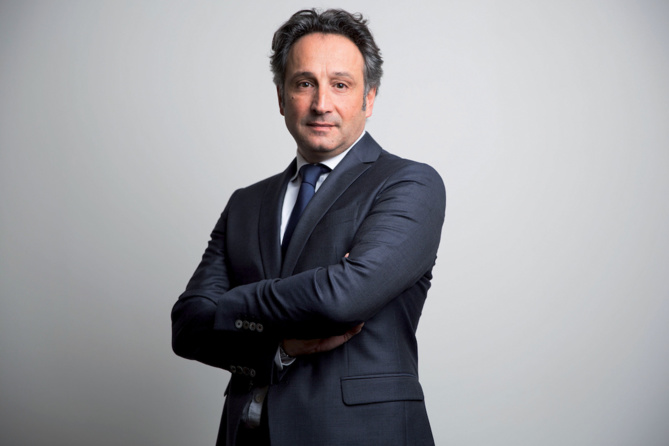 Armstrong refond son offre de plafonds suspendus
