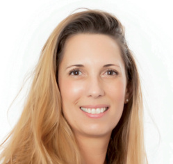 Florine Duplessis, sage-femme-échographiste. © Efelya Florine Duplessis, sage-femme-échographiste. © Efelya