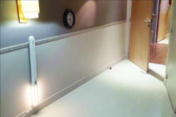 La lampe connectée Aladin a été mise au point par Domalys pour sécuriser les déambulations et minimiser les risques de chutes. ©DR La lampe connectée Aladin a été mise au point par Domalys pour sécuriser les déambulations et minimiser les risques de chutes. ©DR