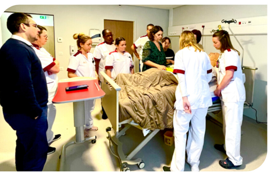 Les formations immersives du centre de formation Cognacq-Jay préparent les soignants aux crises du terrain