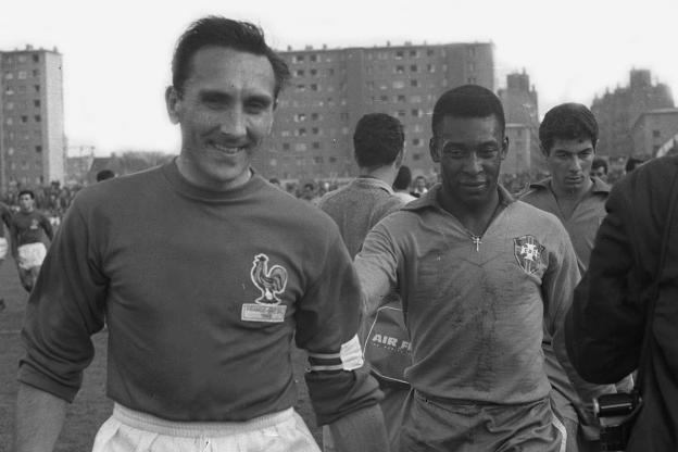 Hommage rendu à André Lerond, Président du Conseil d’Administration et ancien Directeur Général de PAREDES, Ancien capitaine de l’équipe de France de Football