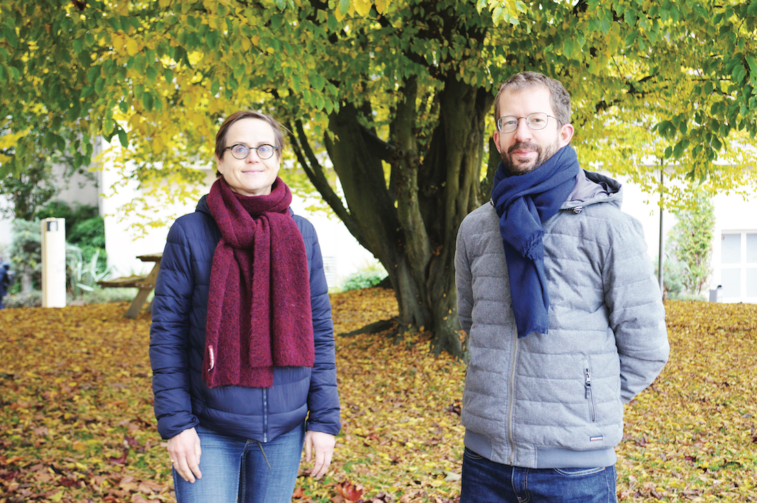 Guylaine Joliff, ingénieure référente du développement durable et le Dr Lilian Alix, missionné par la CME pour le développement durable. ©Aurélie Pasquelin