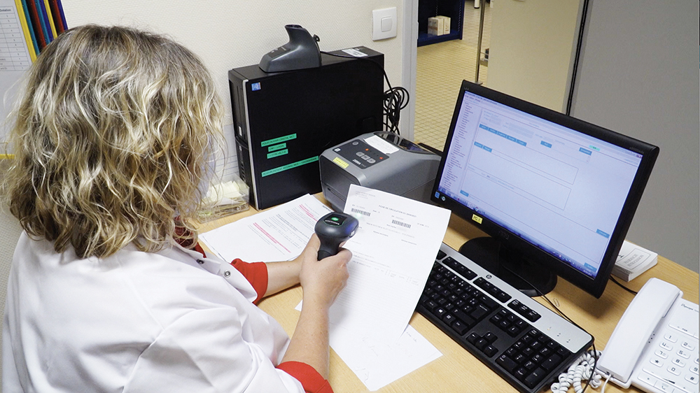 Numérisation des processus au CH de Lisieux: les apports de Copilote à la pharmacie et au magasin général