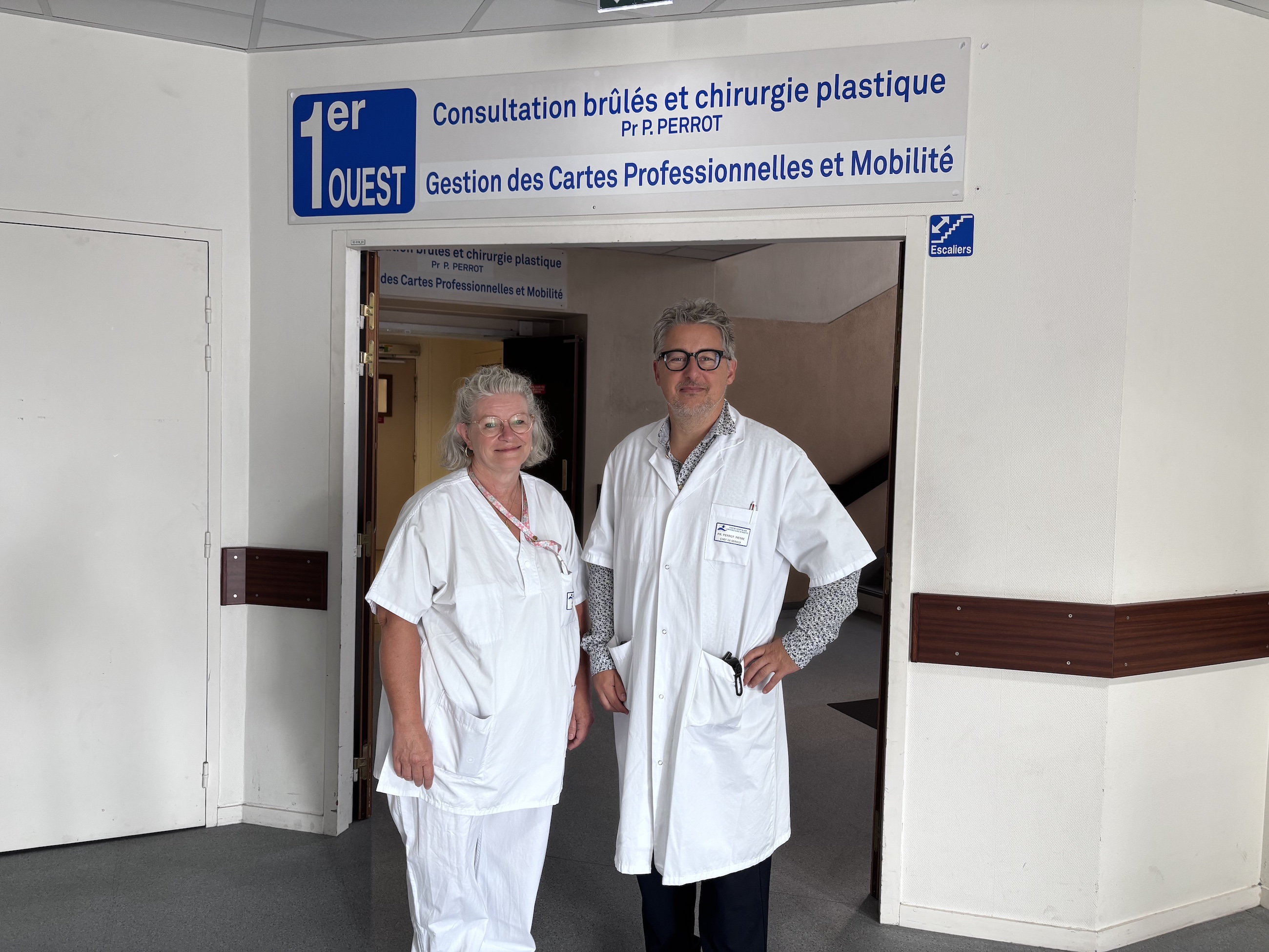 Laure Julien et le Pr Pierre Perrot