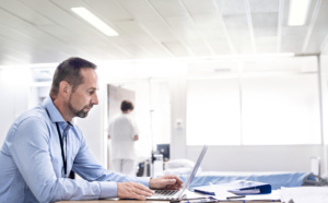 Services connectés 24/7 de KONE : une visibilité précieuse sur les flux de déplacement en centres médicaux