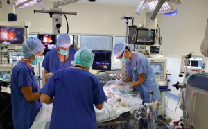 Imagemédia choisit les caméras robotisées Panasonic Business pour une intervention chirurgicale exceptionnelle