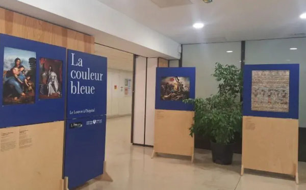 Du Louvre à l’hôpital : une exposition autour de la couleur bleue