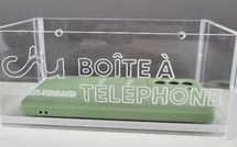 Le CHU de Clermont-Ferrand reçoit 180 boites à téléphone pour limiter les écrans et renforcer le lien parent-enfant à l’hôpital Estaing